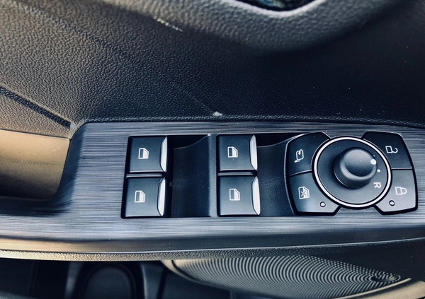 Ford Kuga cena 181500 przebieg: 5, rok produkcji 2024 z Włodawa małe 352